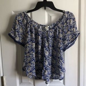 blue floral top